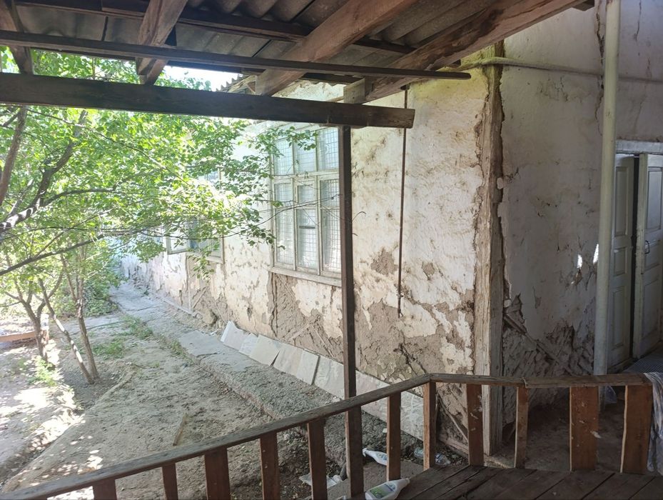 Жай сатылады г.Нукус ул.Салыкшы 6