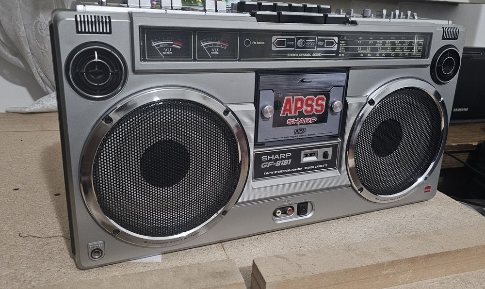 Продам Sharp GF9191