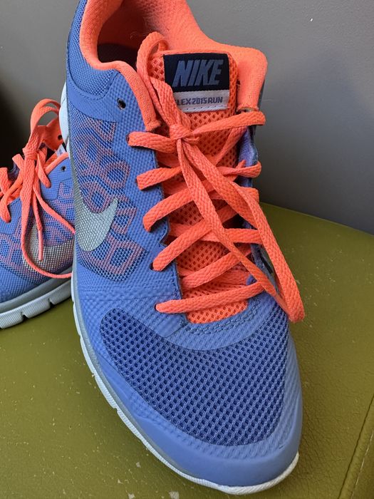 Дамски маратонки Nike