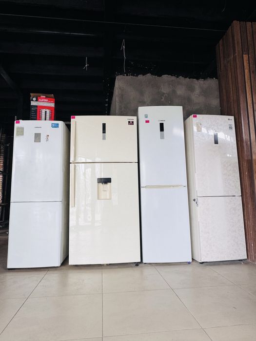 Продам Холодильник Самсунг могу доствить и