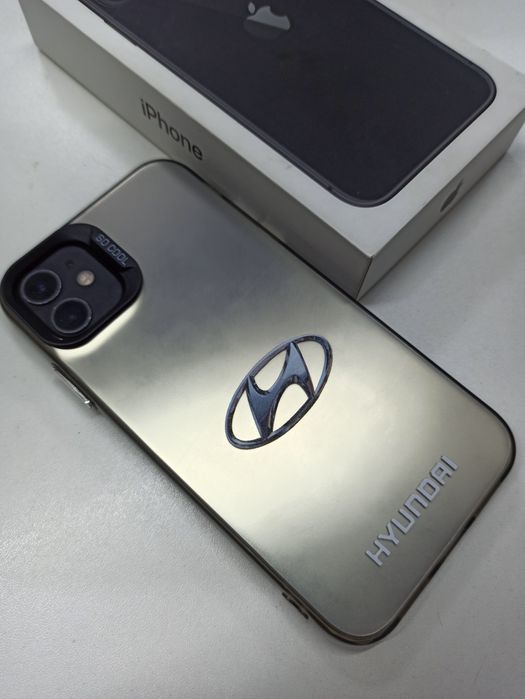 Apple iPhone 11, 64gb, 77%.