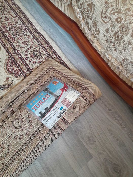 Продам ковер шерстянной