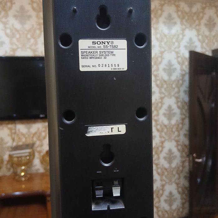 Продам колонки, усилител, самбуфер  фирмы сони