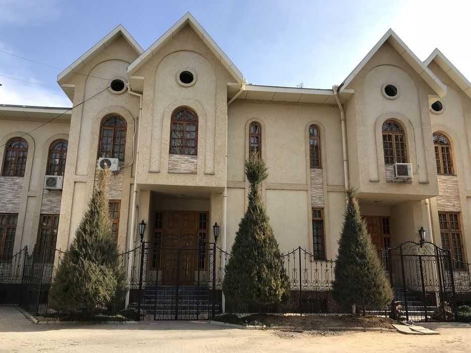 Новомосковская  Евродом 4-соток в Центре, можно под Офис ( н138 )