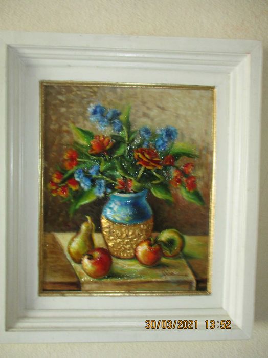 basorelief cu fructe