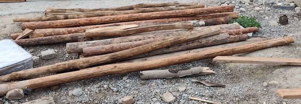 Доски , страпилы