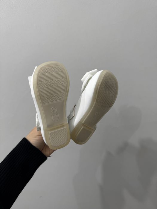 Продам детское платье и туфли