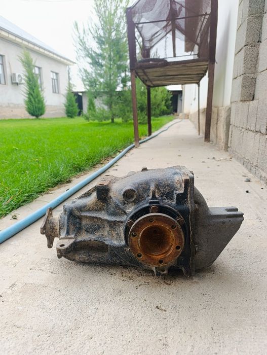 Редуктор БМВ 2.65 дизель