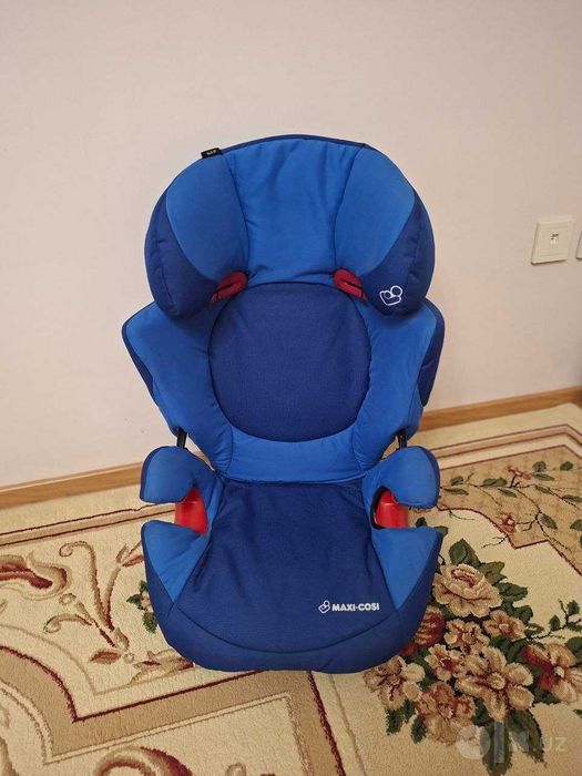 Авто кресло детское MAXI-COSI
