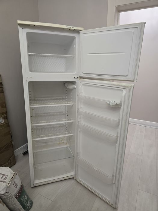 Продам холодильник в хорошем состоянии.