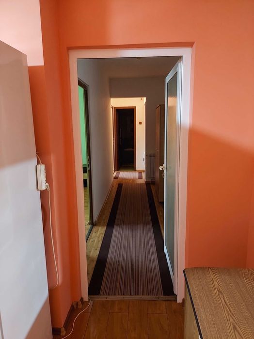 Apartament cu 2 camere de inchiriat - langa Scoala Nr.3