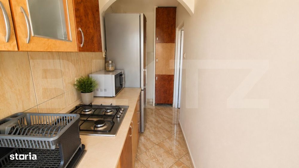 Apartament cu 2 camere de vanzare, 33,26 mp, Micro 14