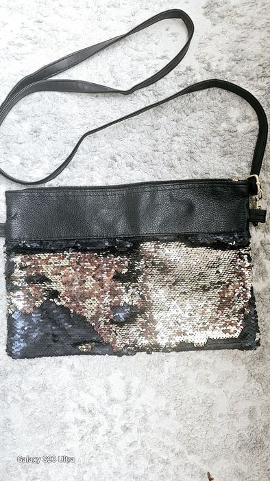 Красивая Сумка -клач .