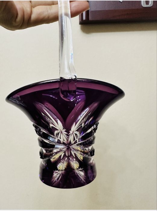 Корзина цветной хрусталь.Богемия.