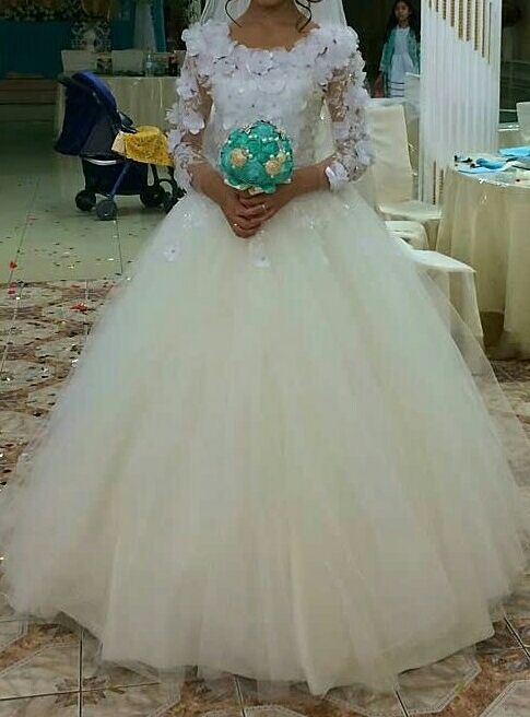 Продам свадебное платье