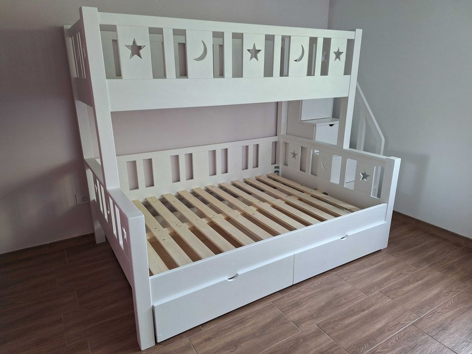 TRANSPORT GRATUIT.Pat etajat din lemn masiv.Cod 3518