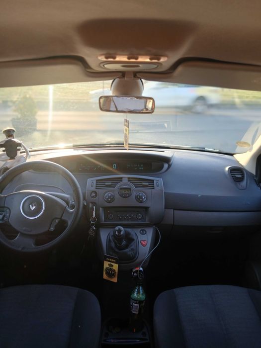 Renault Grand Scenic 2