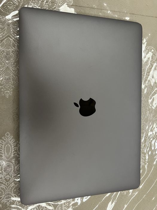 MacBook Pro 13-14 inch