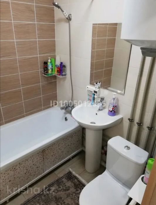 Продаётся 2 х  ком. квартира