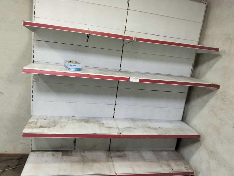 Продам витрину металлическую