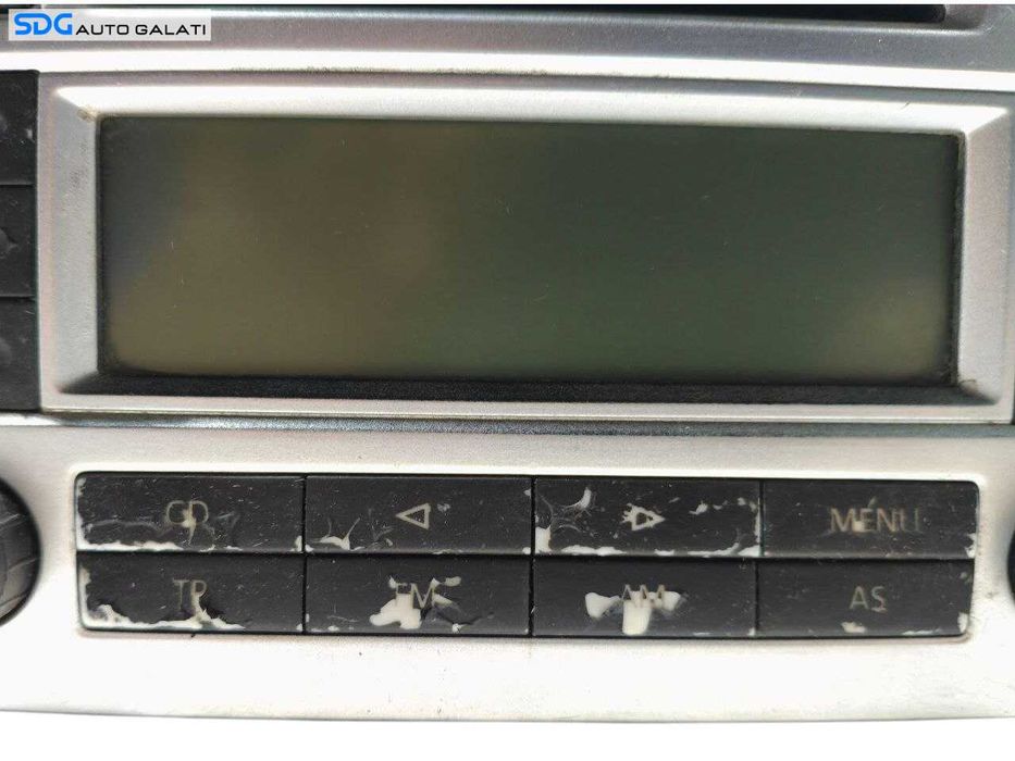Unitate Radio CD Player Display Volkswagen Jetta 2005 - 2011 Cod 1K0035186P [LR1475]