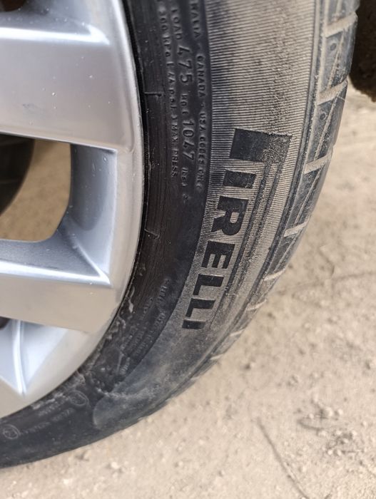 Продам титановые диски  с шинами