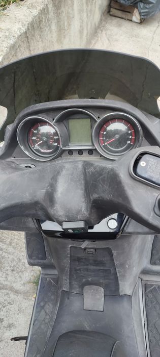 Maxiscuter Kymco Downtown