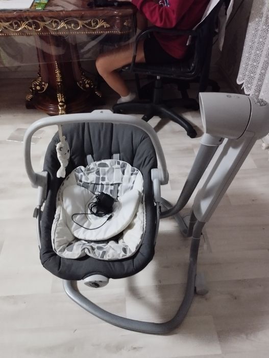 Шезлонг продается