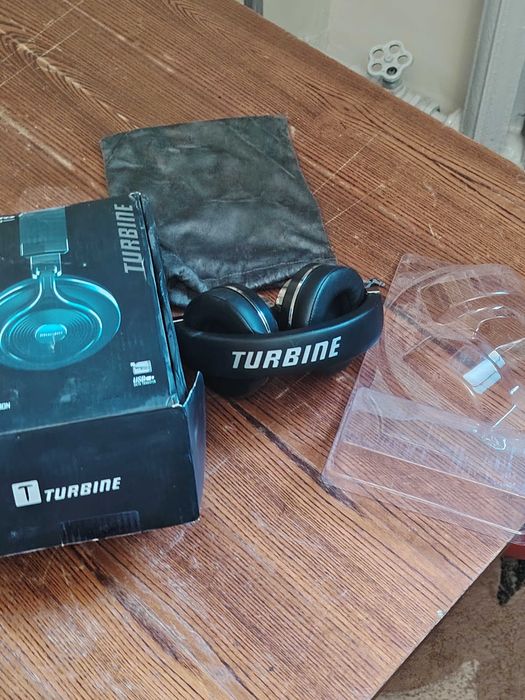 Продам наушники  Bluedio