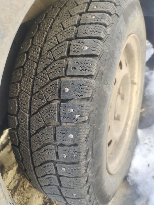 Зимние шины в комплекте