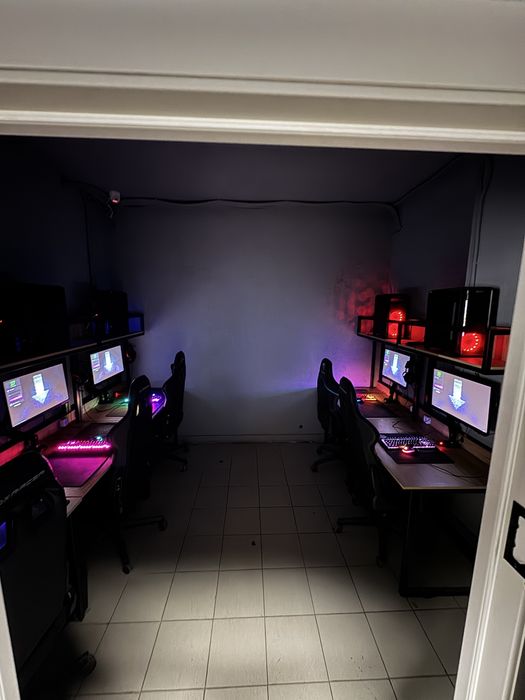 Продаётся компьютерный клуб