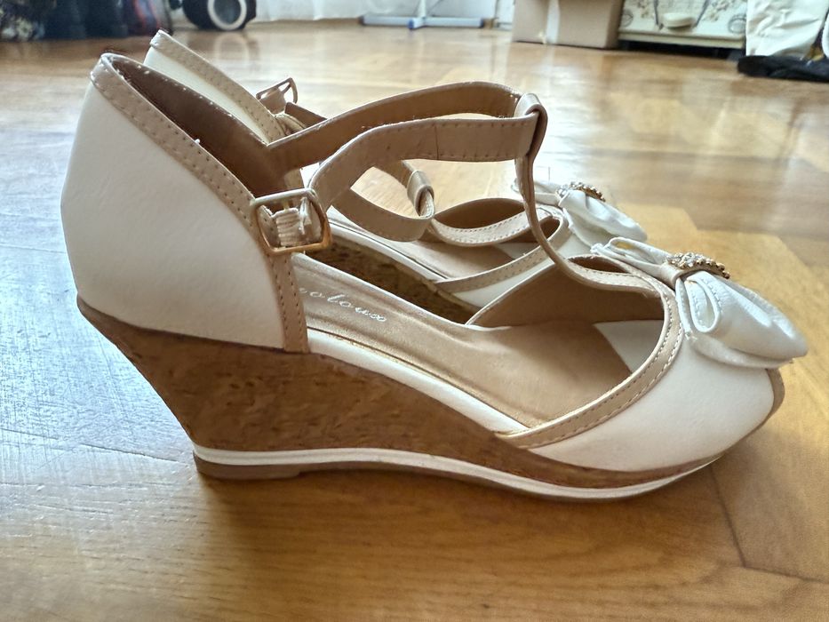 Дамски сандали 37 номер