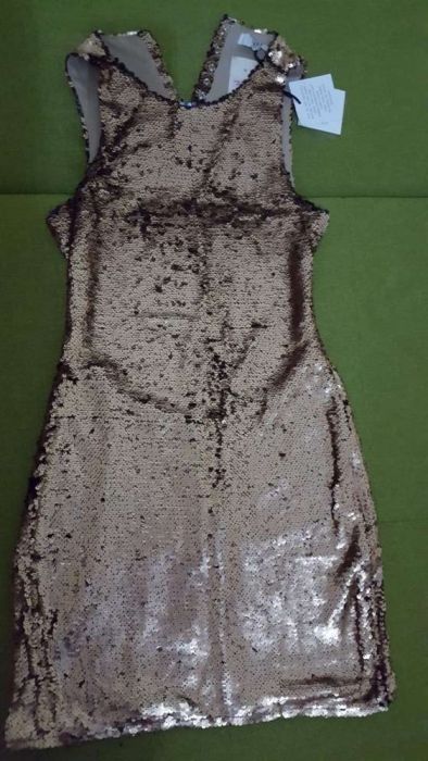 Rochie cu paiete. Rochita aurie. Marime s. Rochie eleganta.ocazie .