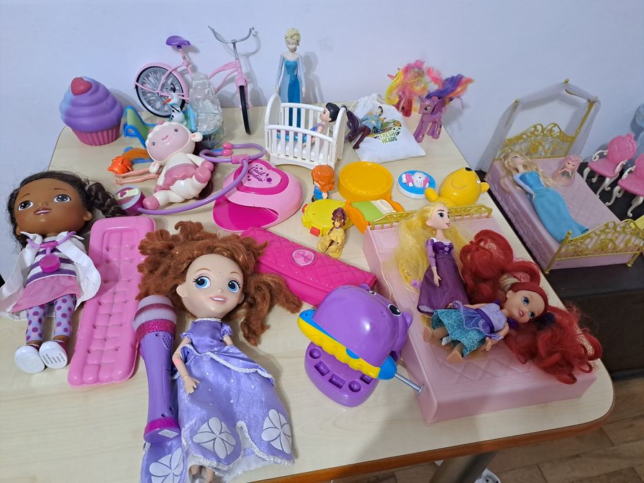 Păpuși Lot jucarii Barbie,dr Plușica Sofia Elsa