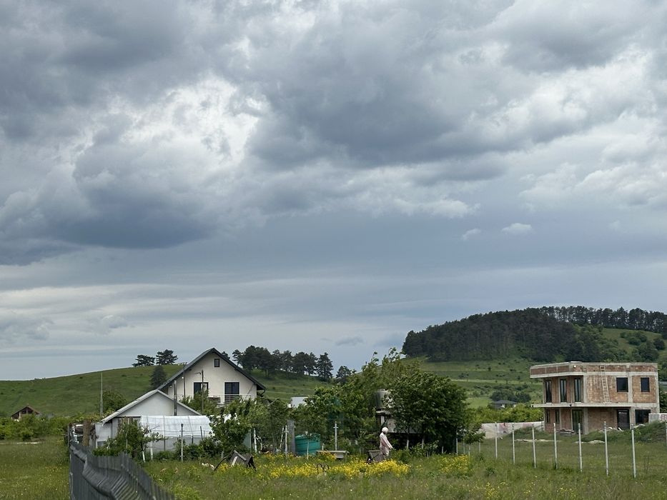 Teren Intravilan Sânpetru (Livadă) | 506 mp | Vedere Lempeș | Ideal Casă de Vacanță