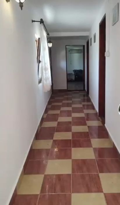 Hală, apartament, garaj, birouri gradina