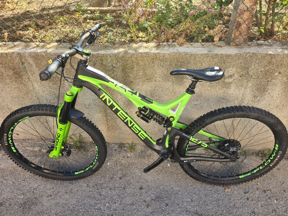 USA INTENSE TRACER limited edition Enduro 27.5 цола L размер Карбонов Отлично състояние 1х11 XO Sram, DVO suspension