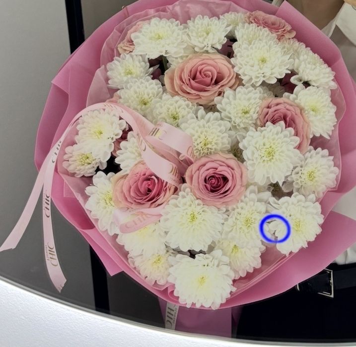 Букет цветов продам