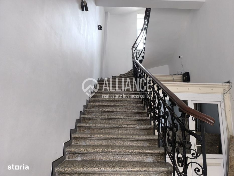 CENTRU HOTEL GRAND(COD03)- Cladire de birouri emblematica !
