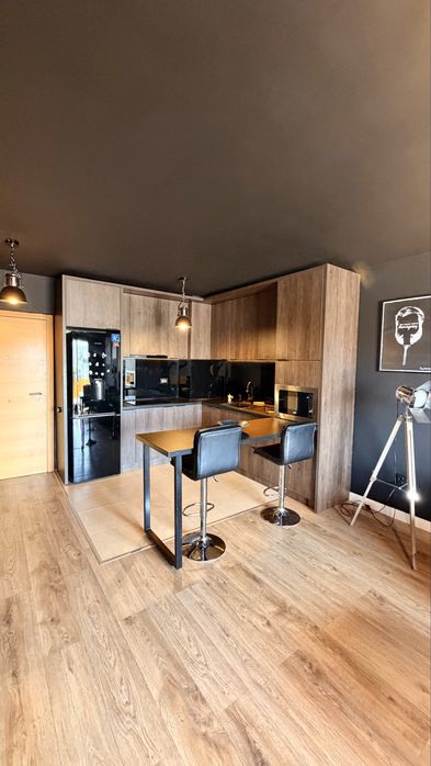 Apartament 2 camere si garaj