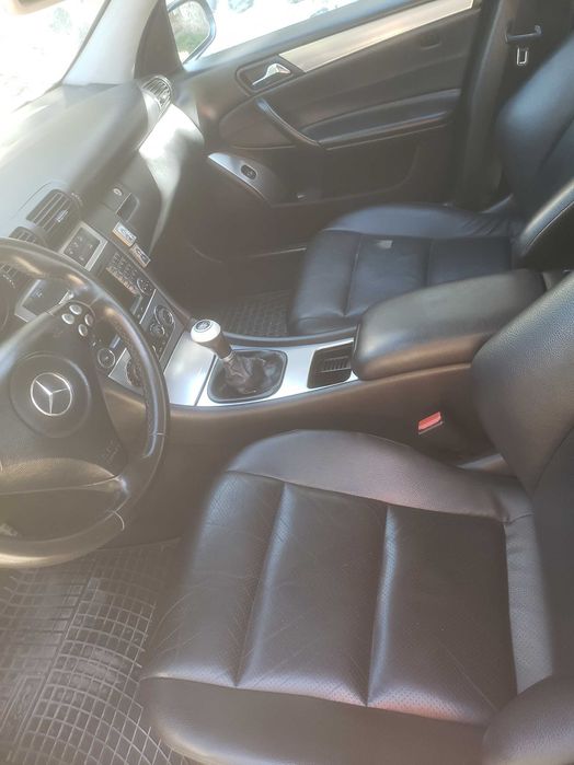Mercedes c270, Avantgarde, facelift, sports.Голяма навигация Кожен сал