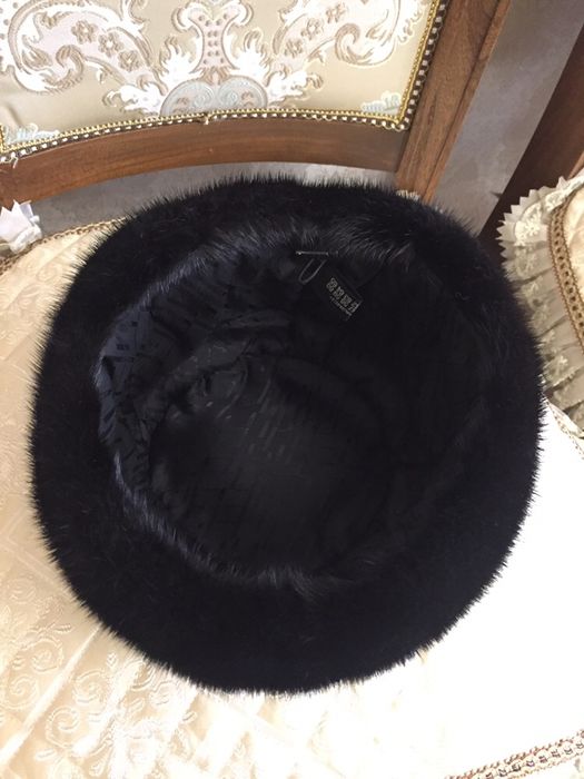 Продам норковую шапку