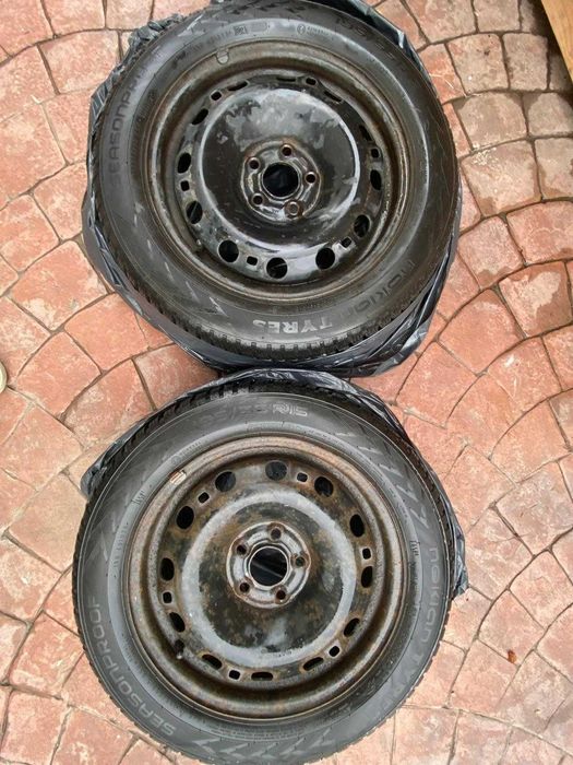 Cauciucuri de iarna NOKIAN SEASONPROOF 195/55/15 + jante de otel-2 buc