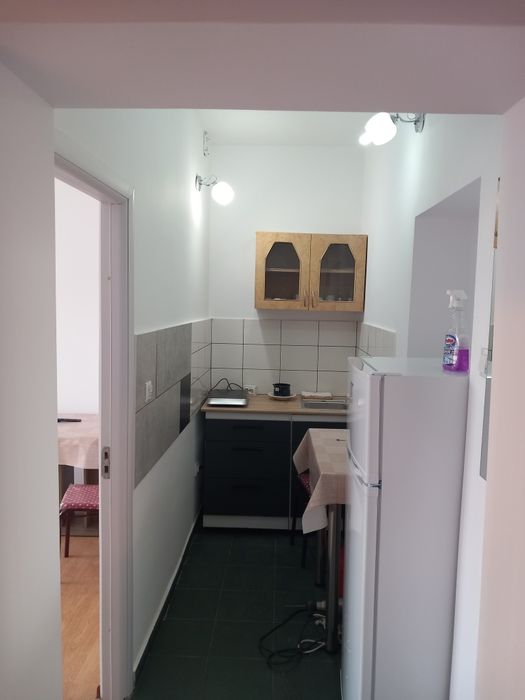 Vând apartament 2 camere în Câmpina Prahova