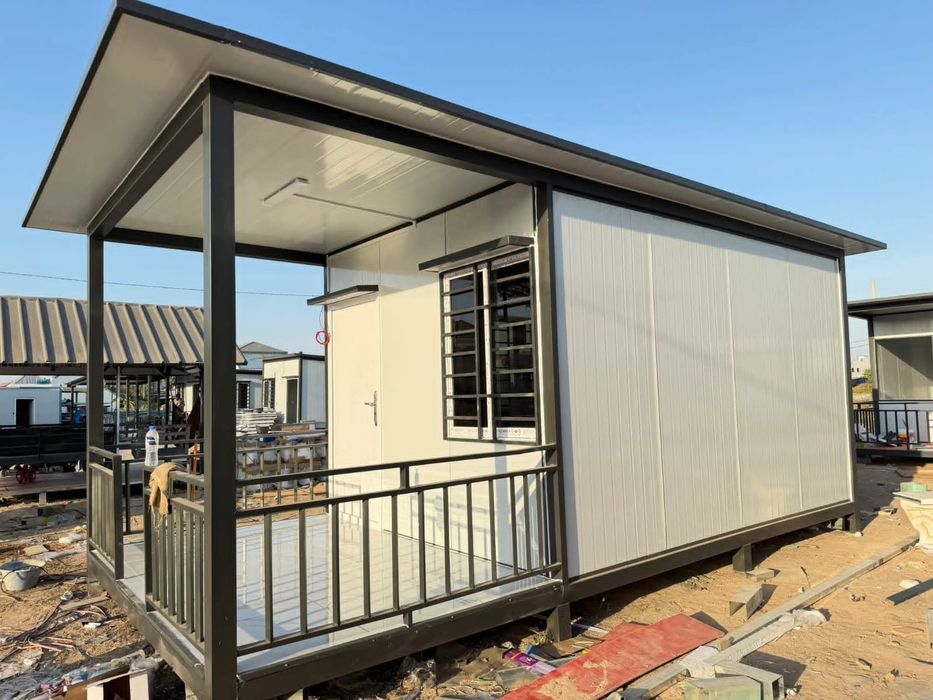 Vindem casute din panouri sendwich