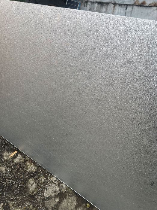 Vând panouri izo pan 4 m lungime 1:20 lățime 2:30 grosime 170 lei