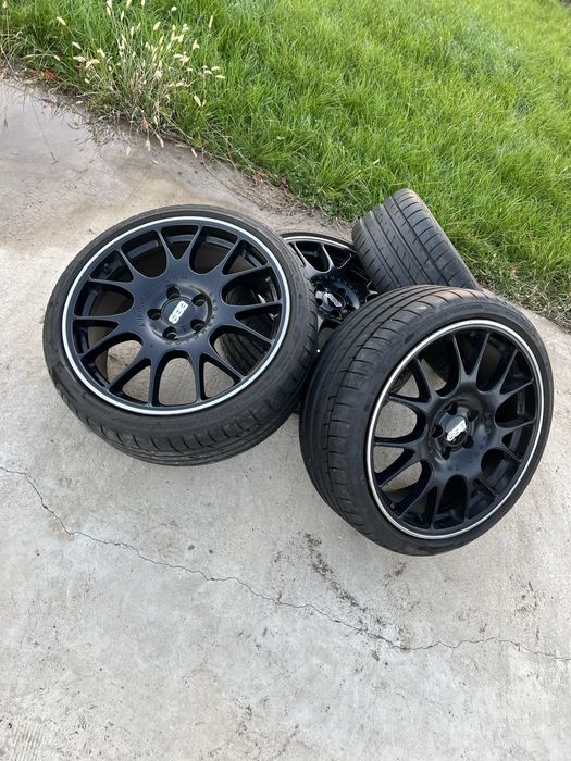 Cauciucuri/ Anvelope Firehawk vara 225/35 R19