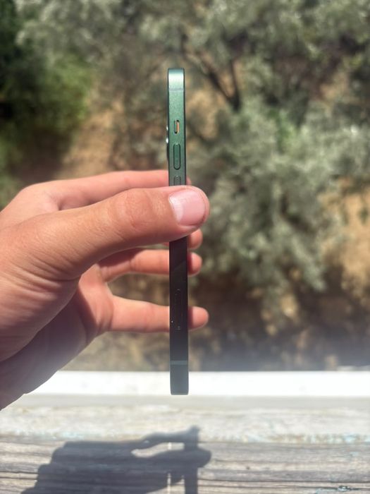 Продам Iphone 13 128gb