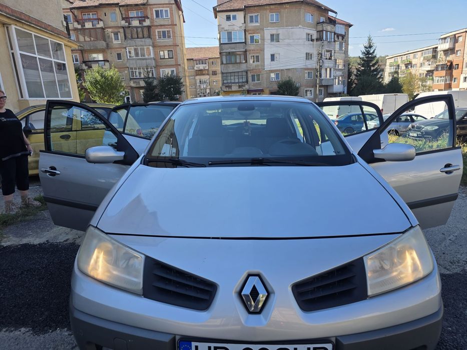 RENAULT Megane