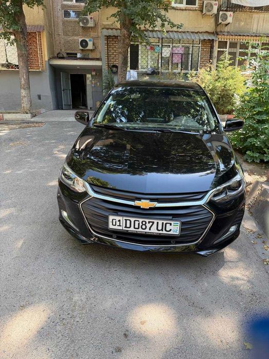 Chervolet Onix Premier 2 Turbo At Plus